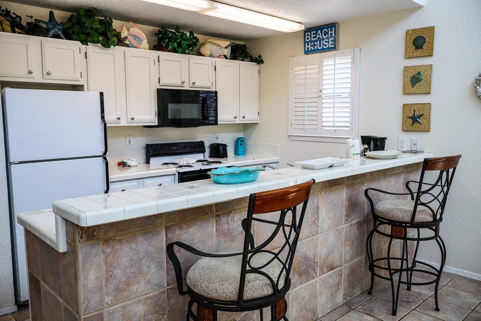 Indoors, Kitchen, Appliance, Microwave, Oven