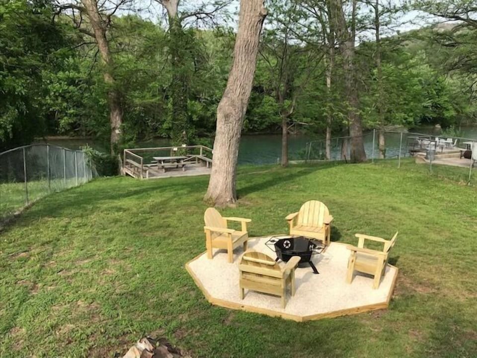 New Fire Pit added April 2023!