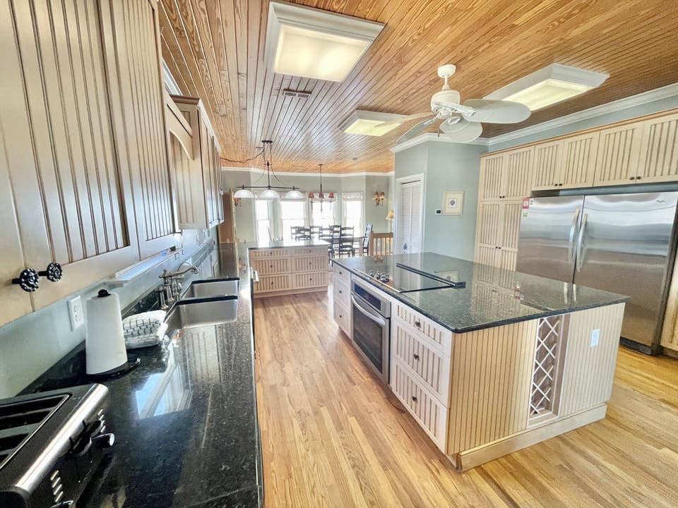 Kitchen has everything you could need to make memorable meals for large groups