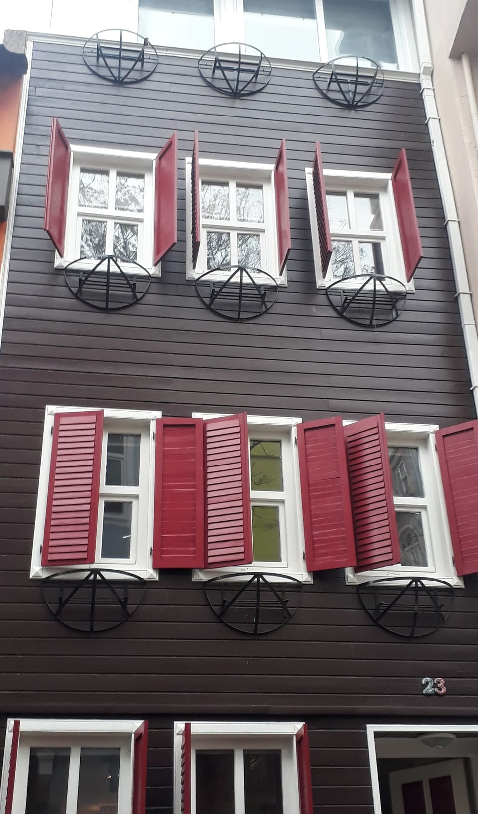The building of the apartment 