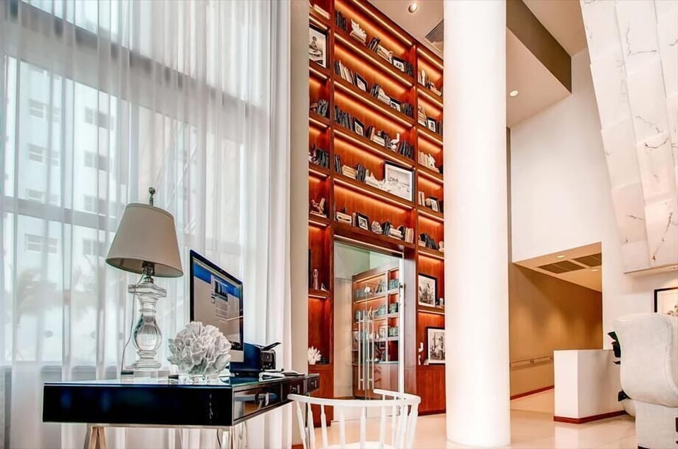 Miami Miami Beach 1 Bedroom Corner Deluxe O Lobby