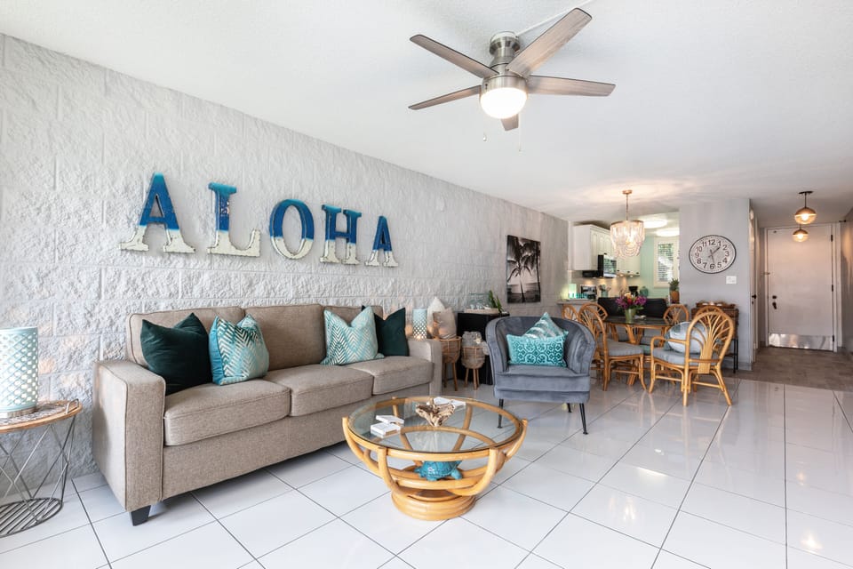 Living Room and dining area - Kanai A Nalu 208