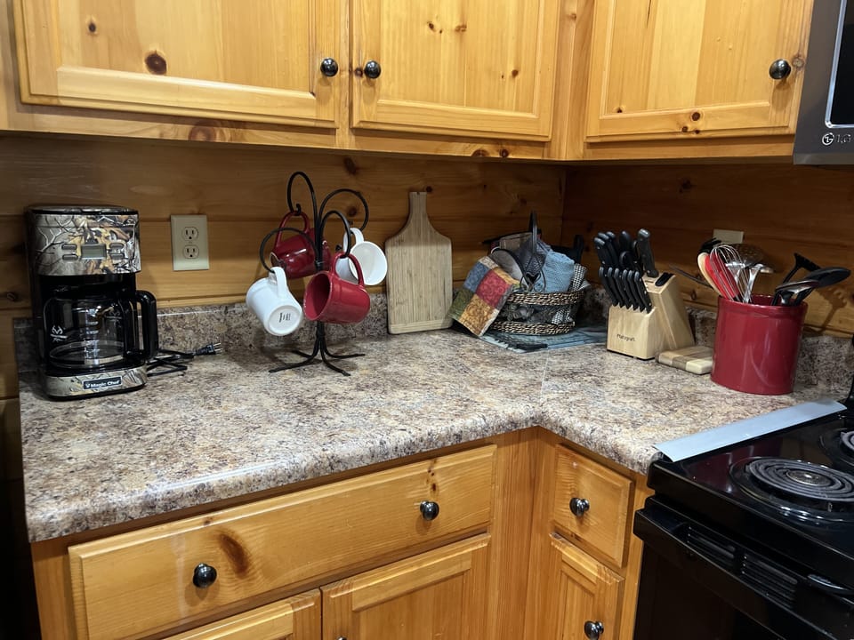 Regular coffee maker and coffee packets for full pot (limited quantities) 