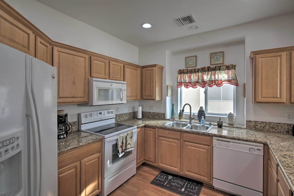 Kitchen | Coffee Maker | Spices