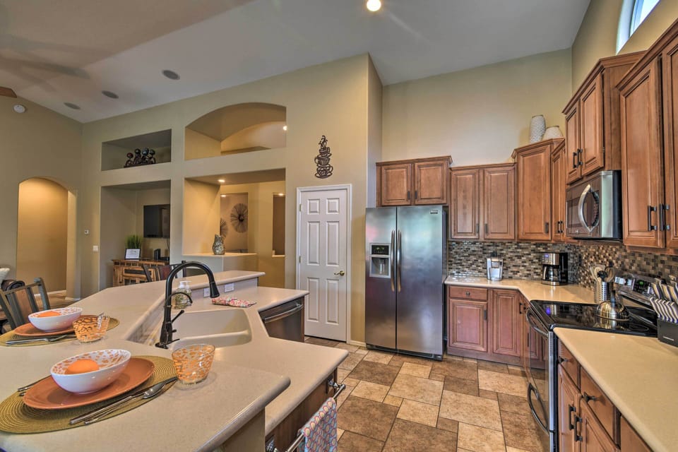 Kitchen | Fully Equipped