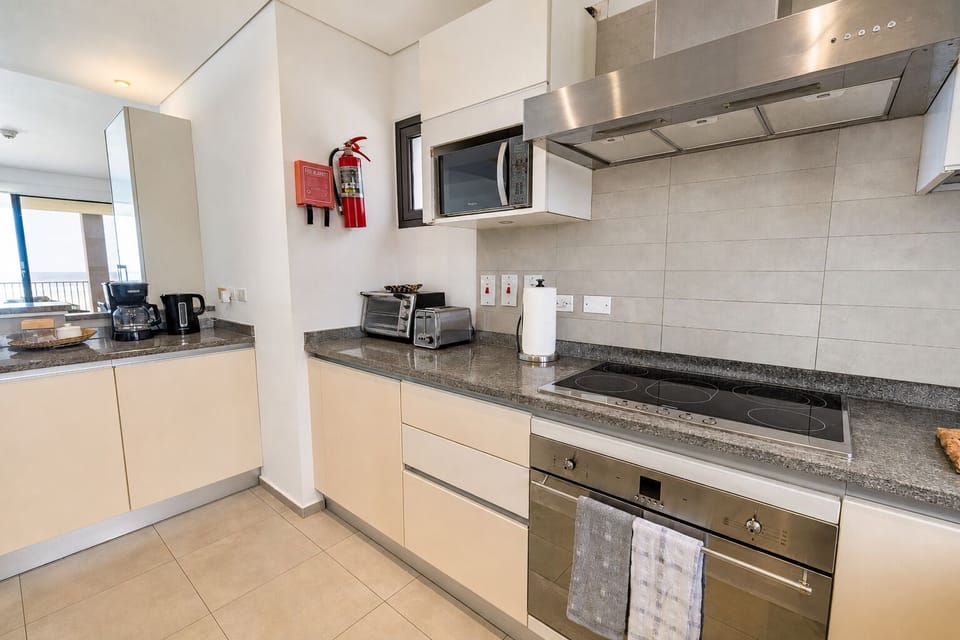 Well equipped kitchen.