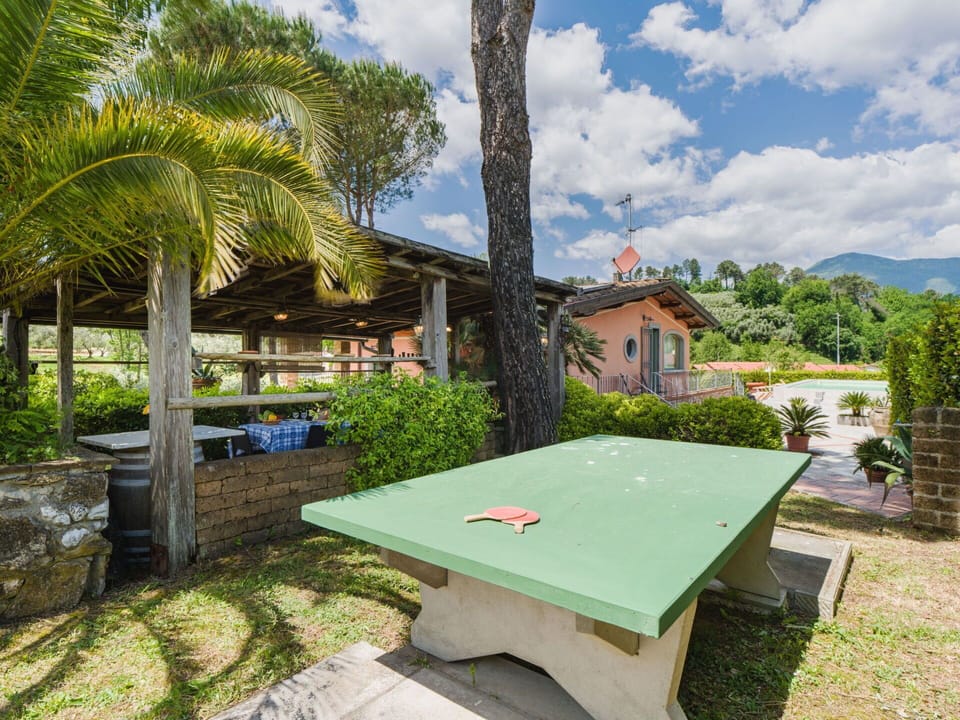 Garden, Shade, Eco Hotel, Resort, Hacienda, Estate, Outdoor Structure, Landscaping, Farmhouse