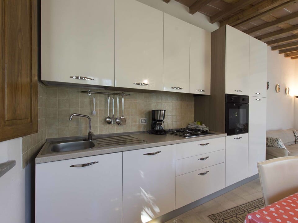 Cabinetry, Countertop, Furniture, Property, Building, White, Kitchen Sink, Kitchen, Sink, Tap