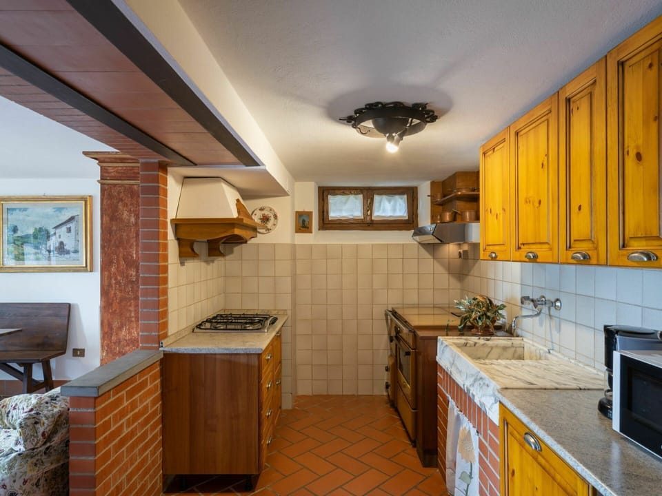 Cabinetry, Property, Countertop, Building, Wood, Architecture, Kitchen, Home Appliance, Sink, Floor