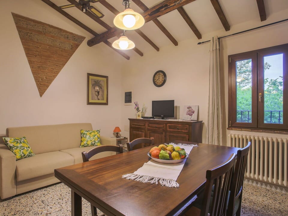 Table, Furniture, Property, Couch, Window, Wood, Building, Lighting, Interior Design, Plant