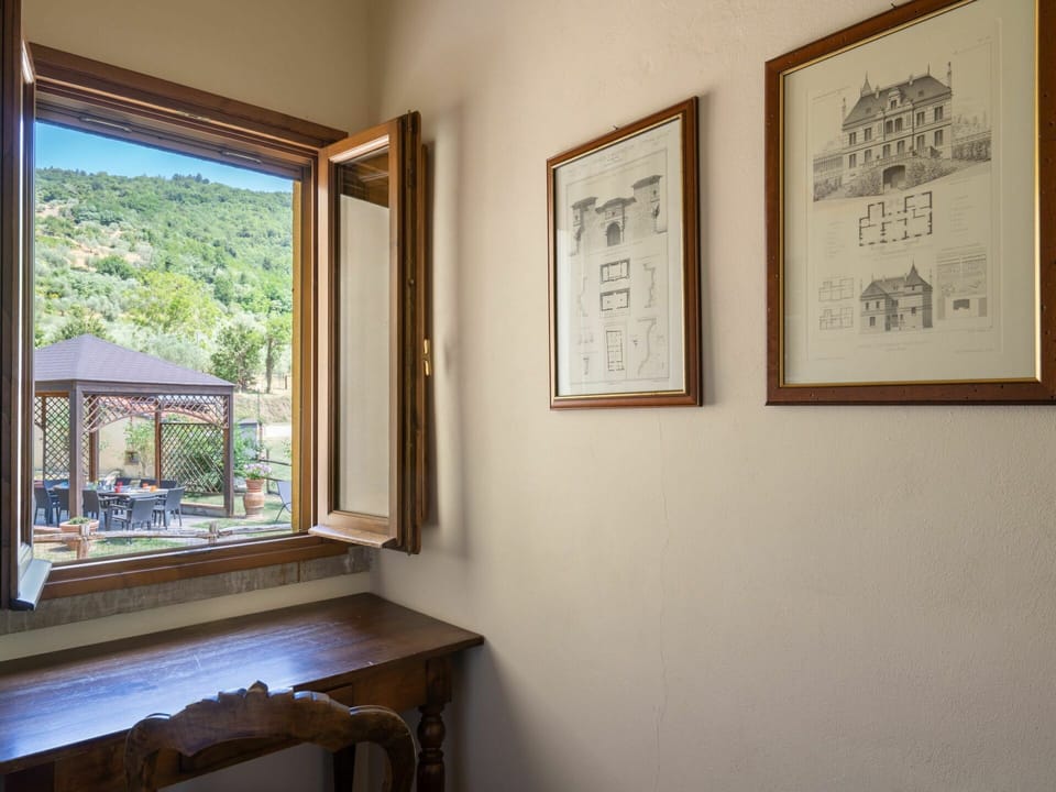 Property, Picture Frame, Plant, Window, Interior Design, Wood, Building, House, Wall, Art