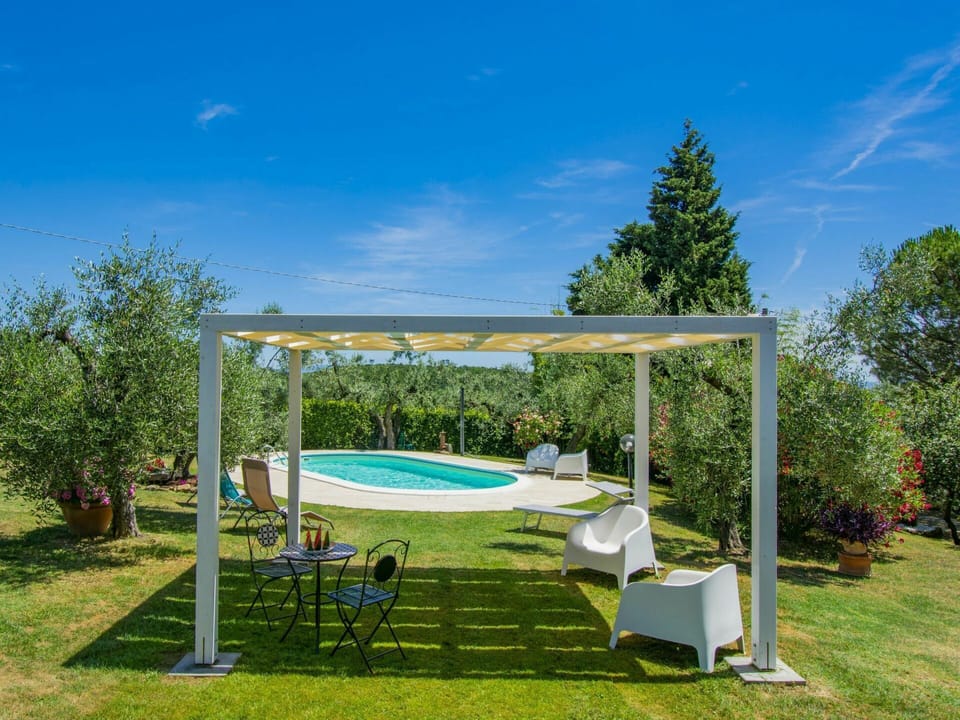 Sky, Plant, Cloud, Water, Property, Nature, Shade, Tree, Building, Swimming Pool