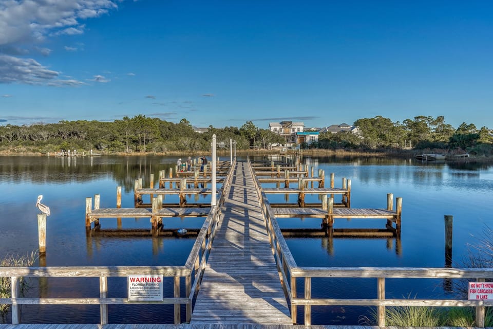 Launch your boat on Powell Lake for an Afternoon of fun!