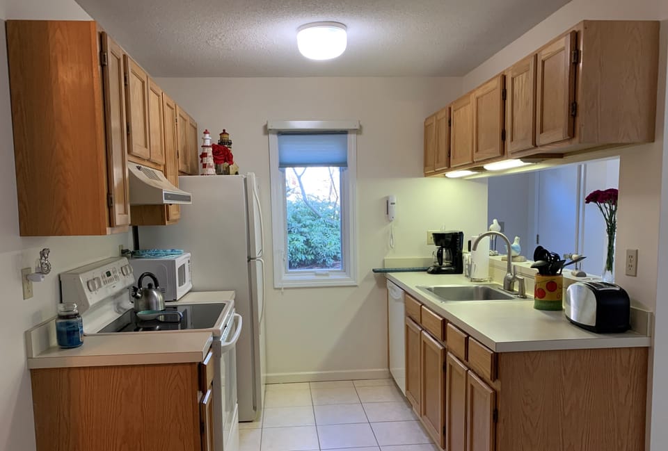 Kitchen with all appliance and accessories 