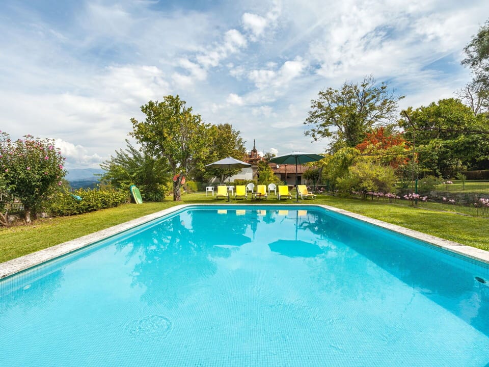 Water, Plant, Cloud, Sky, Swimming Pool, Nature, Azure, Tree, Rectangle, Natural Landscape