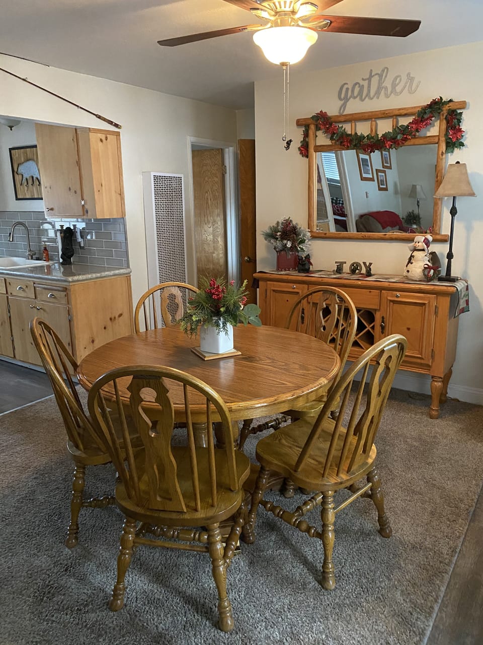 Dining Room Table  Opens to accommodate 10