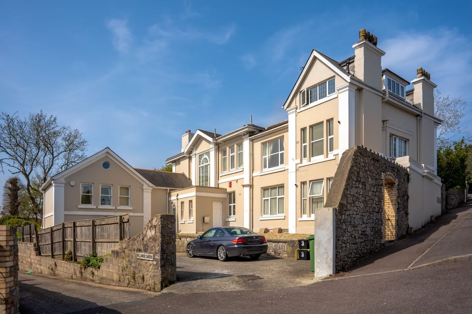 KinBrae Building