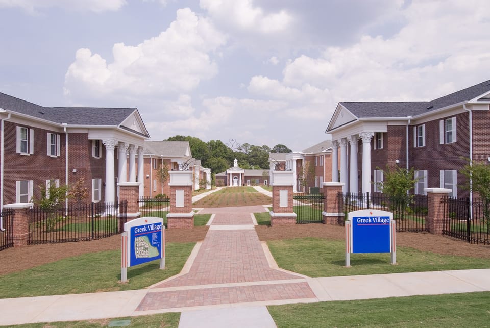 2 Blocks from The University of West Georgia