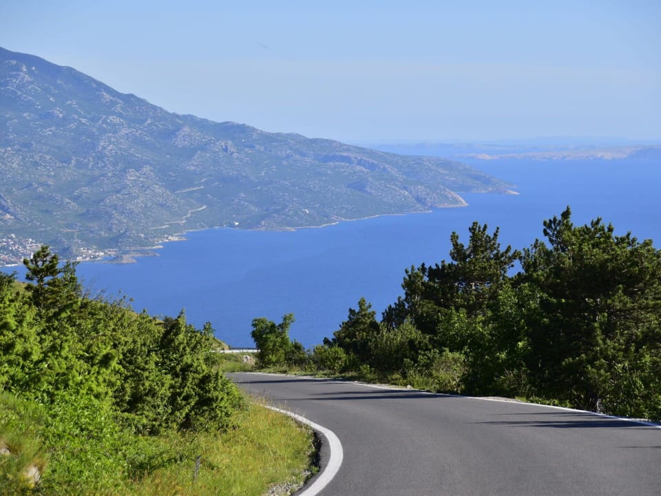 Mountainous Landforms, Road, Mountain, Hill, Highland, Terrain, Hill Station, Thoroughfare, Mountain Range, Mountain Pass