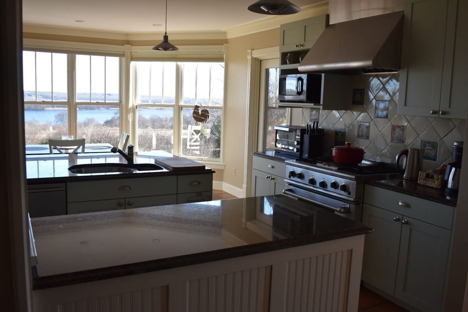 Full kitchen with views of the water 