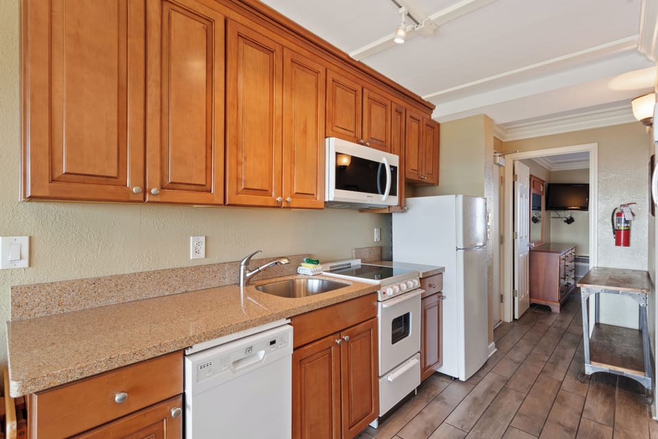 Condo 117