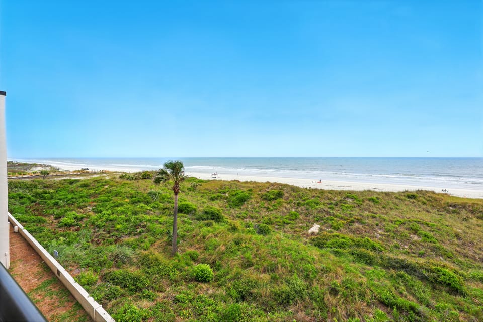 Condo 315