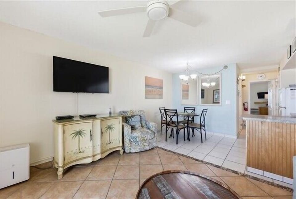 condo 320