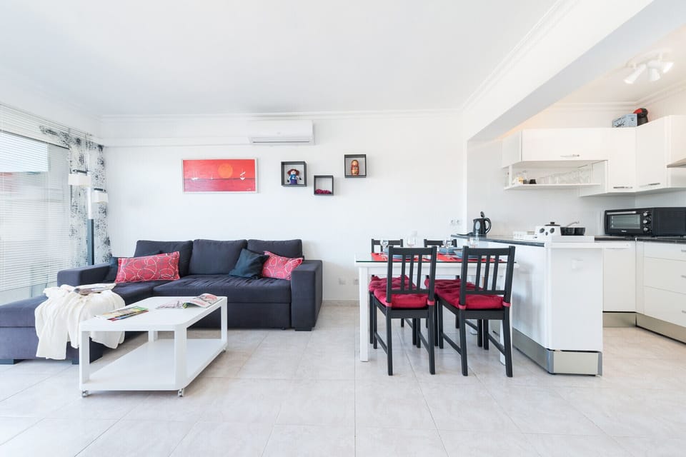 Carole apartment in Port d´Alcudia with dining room and kitchen