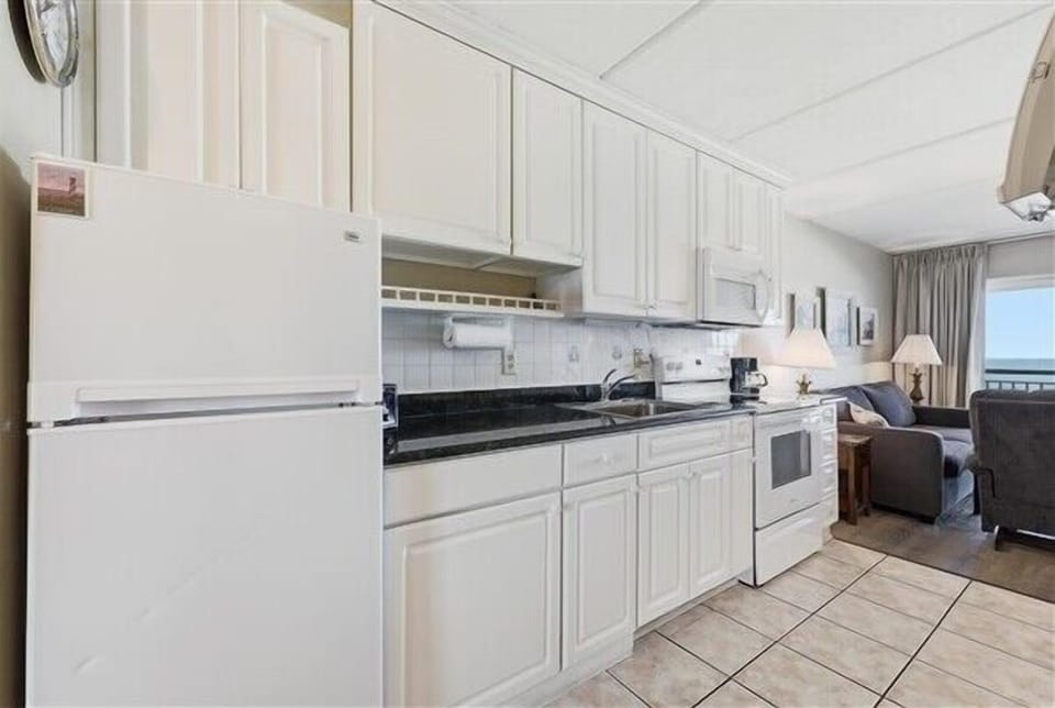 Condo 424