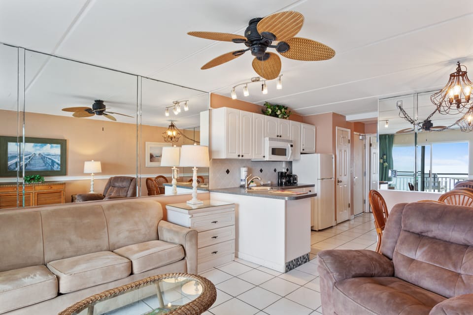 Condo 427