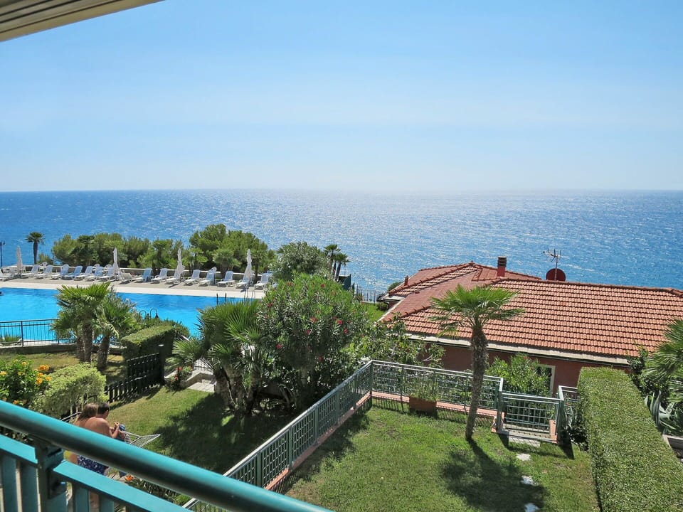 Property, Real Estate, Resort, Vacation, House, Building, Swimming Pool, Azure, Sea, Ocean