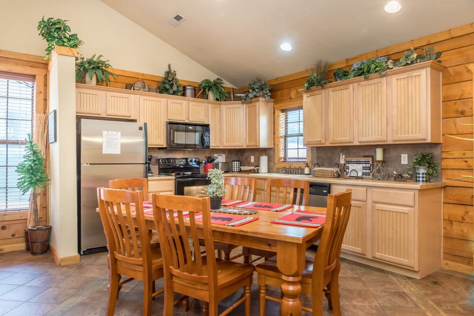 Kitchen with plenty of room to cook and seating for 6.