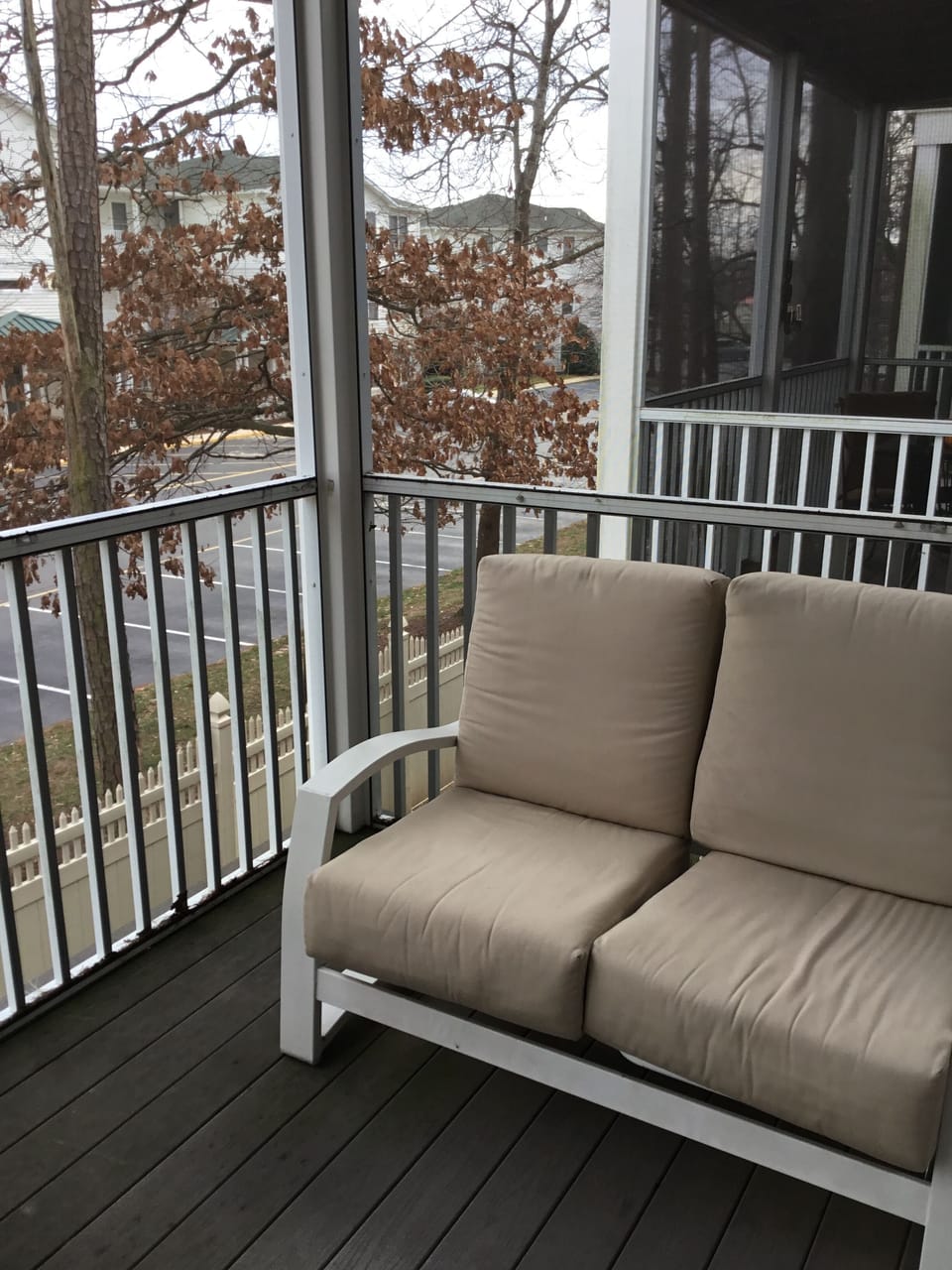 Screened in porch 