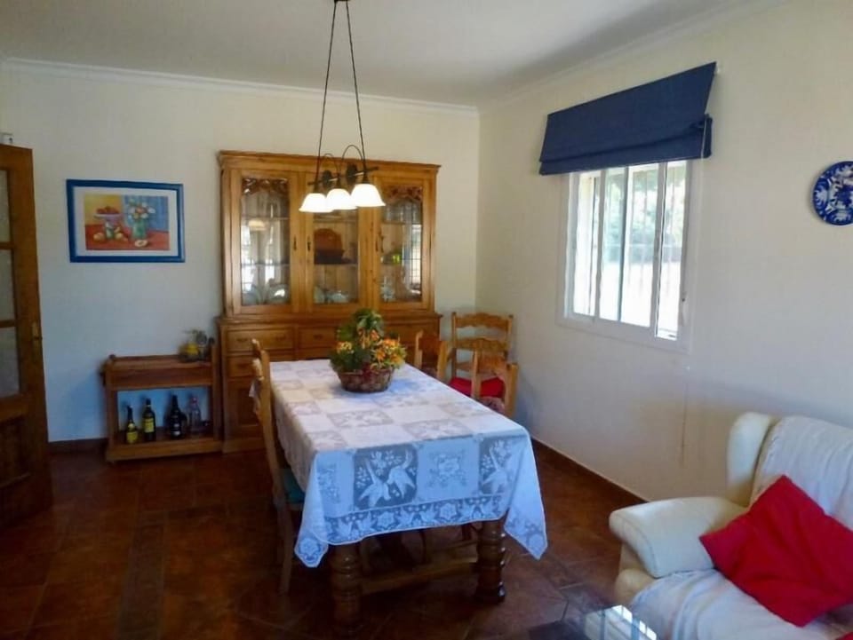 Living-dining room
