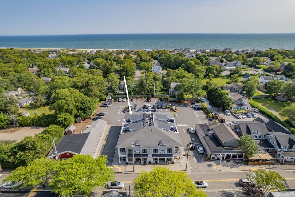 Aerial view of property to Bank Street Beach.