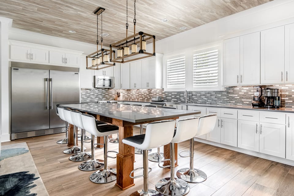 1st Floor - Gourmet Kitchen / Dining