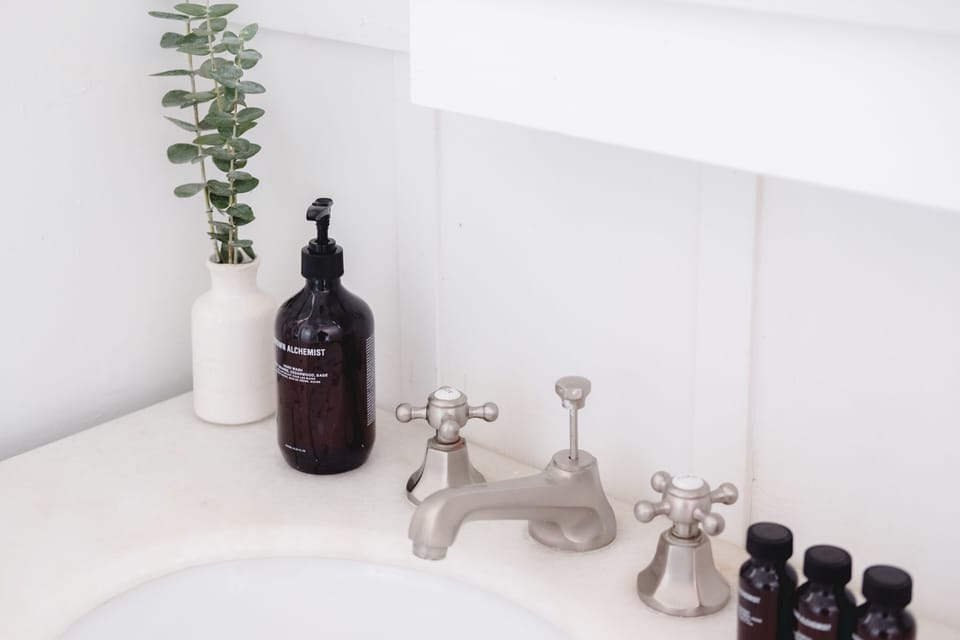 Bathroom 2.