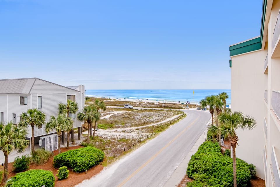 Beach/ocean view