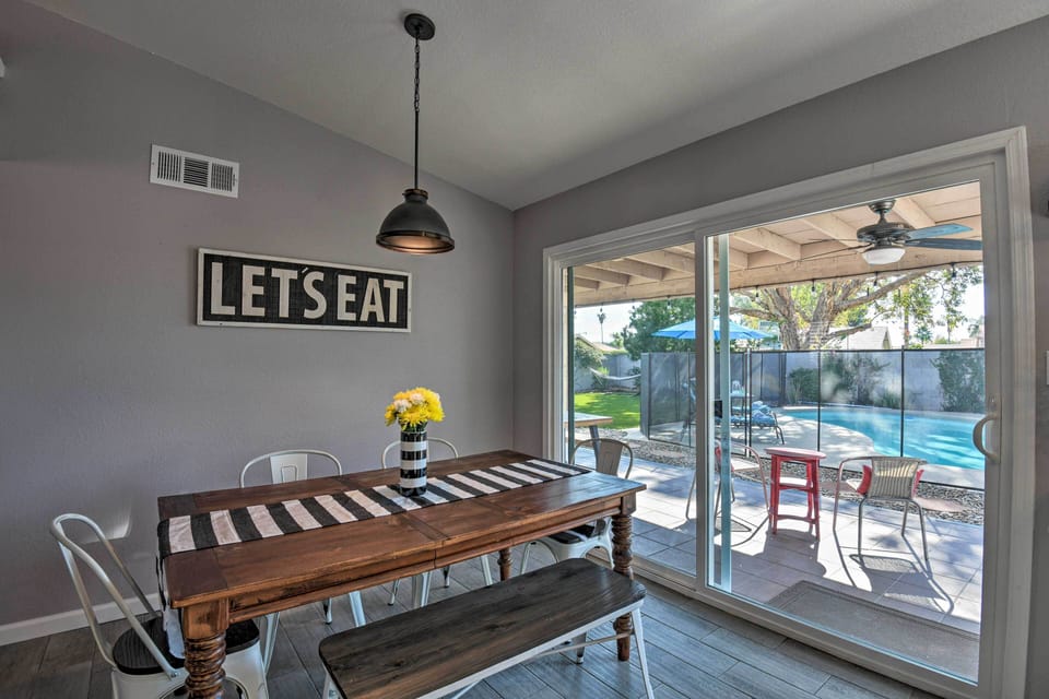 Dining Area | Dishware & Flatware