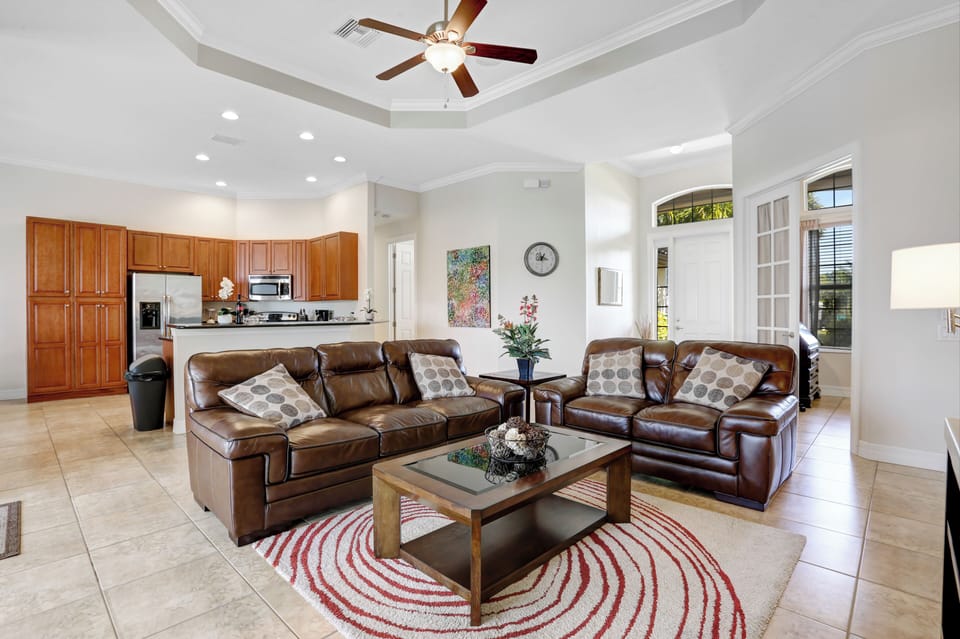 Vacanza Rentals - Villa Santa Rosa living area
