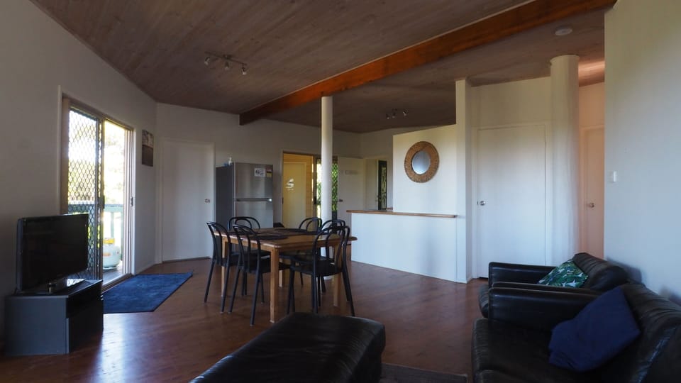 Level 1 - Dining and Living (2)