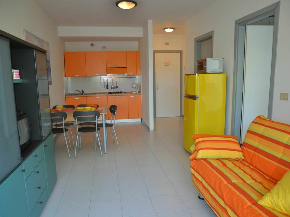 Room, Property, Yellow, Building, Orange, Furniture, Floor, House, Interior Design, Hostel