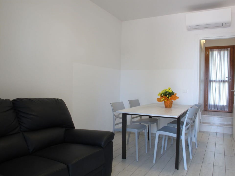 Furniture, Interior Design, Flooring, Floor, Wood, Table, Lighting, Room, Ceiling, Kitchen & Dining Room Table