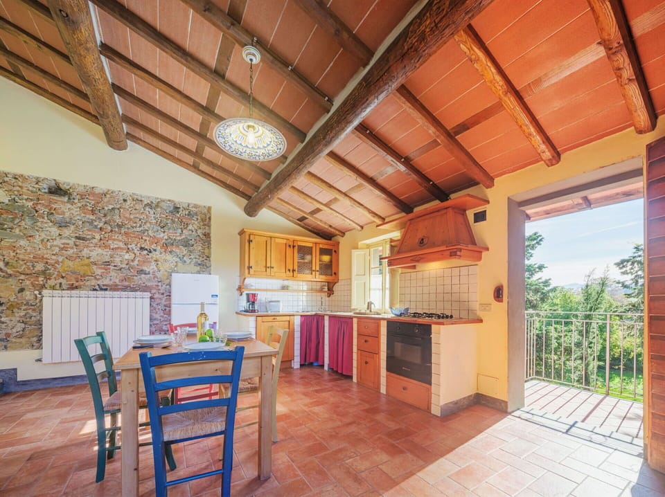 Property, Wood, Interior Design, Floor, Flooring, Beam, Wood Stain, Hardwood, Real Estate, Chair