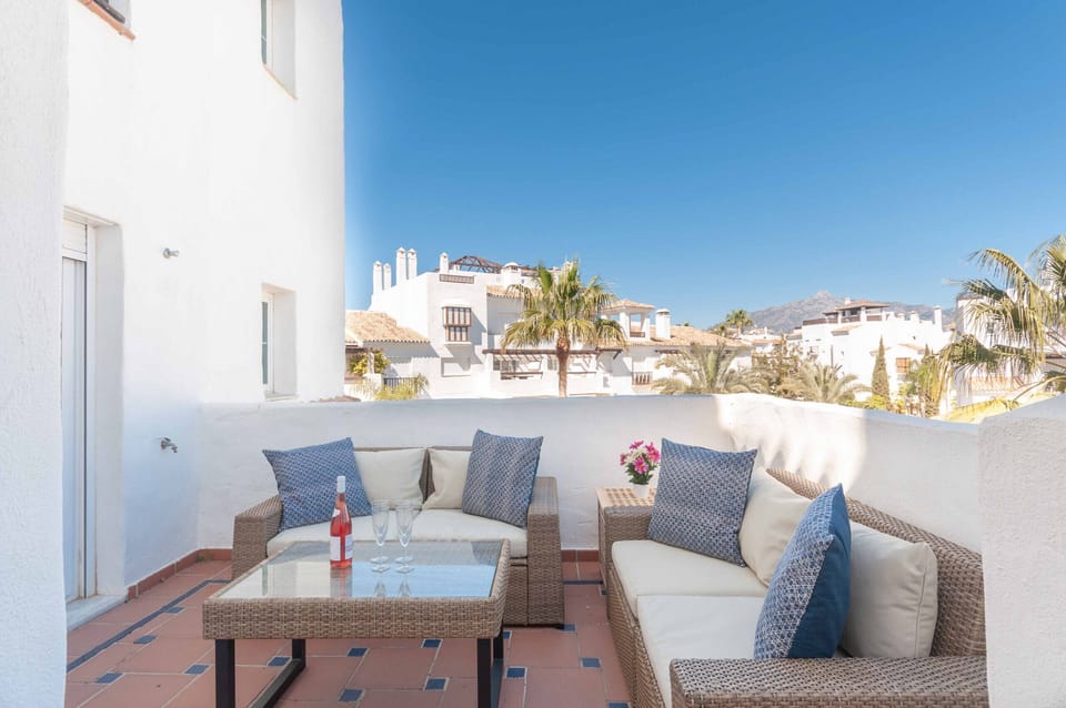 Private terrace with both pool and sea views in San Pedro