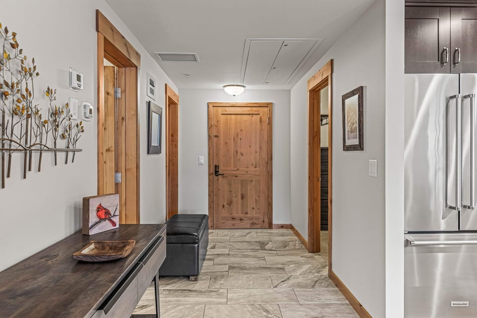 Welcoming entry