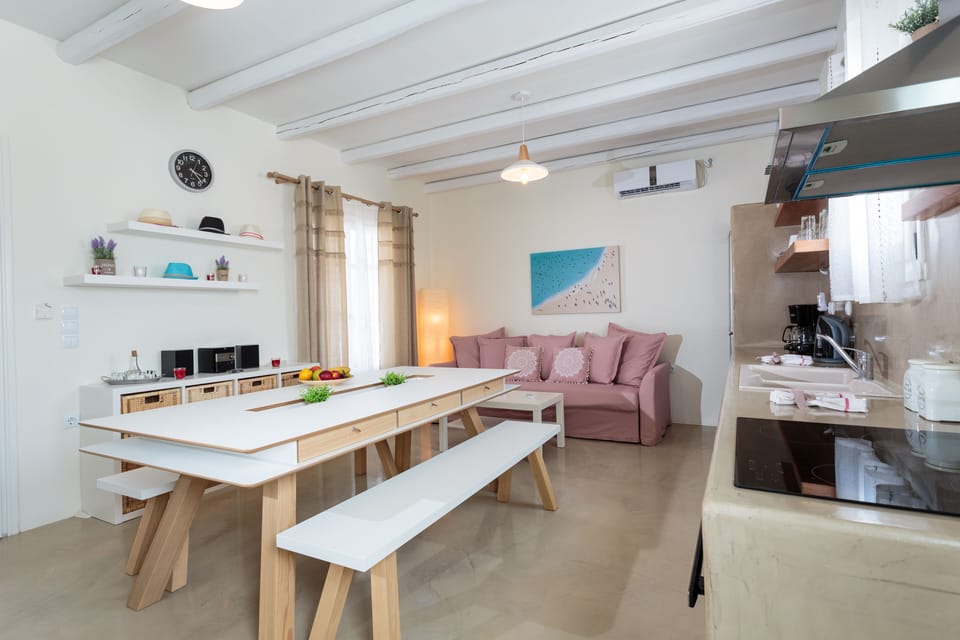 Villa Artemis - open plan kitchen living room