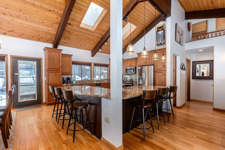 Kitchen - Main Level