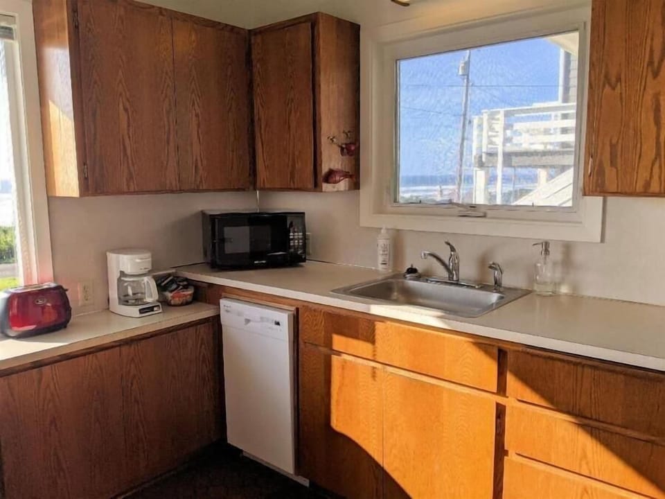 apartment size dishwasher