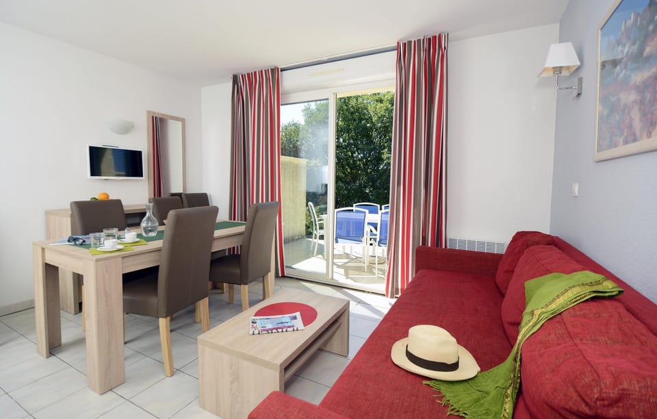 Welcome to our cozy maisonette in Salavas!